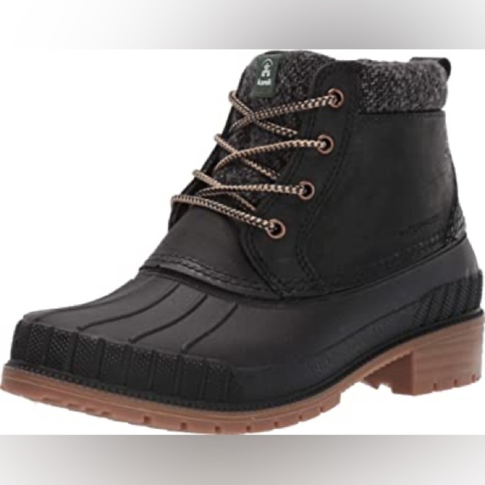 NWOT Kamik Evelyn 4 Black Boot Size 10
